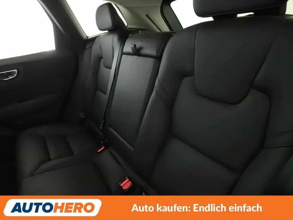 Volvo XC60 2.0 B4 Mild-Hybrid Inscription 2WD Aut.*NAV 07/2022-photo-13