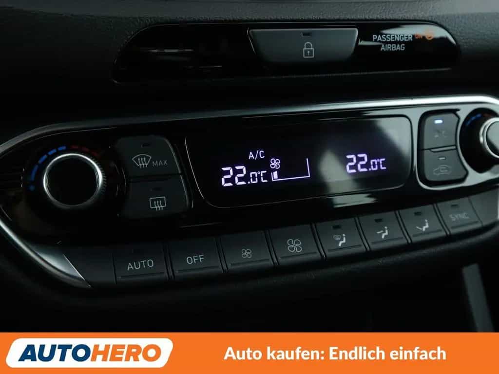 Hyundai i30 1.0 TGDI N Line*NAVI*TEMPO*CAM*PDC*SHZ* 01/2020-photo-22