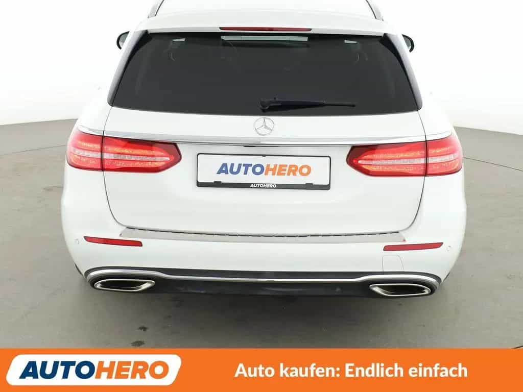 Mercedes-Benz E 250 E-Klasse E 250 T Avantgarde Aut.*NAVI*TEMPO*PLA* 10/2016-photo-4