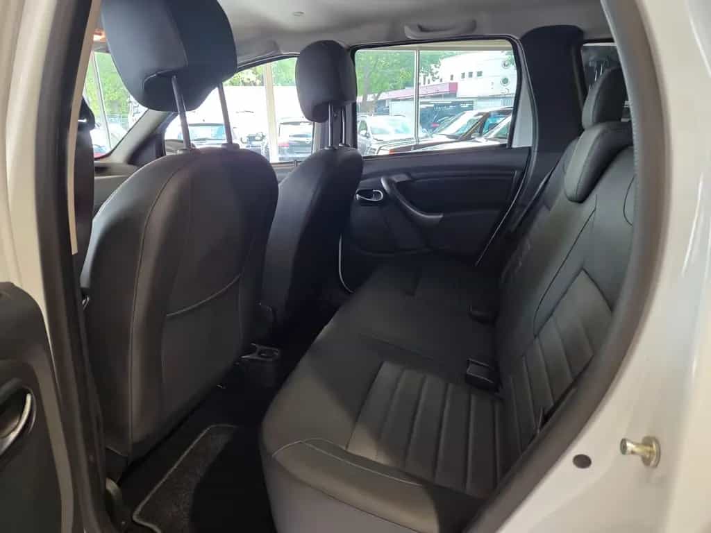 Dacia Duster I Laureate 4x2**HU AU NEU** 1 HAND** 12/2017-photo-10