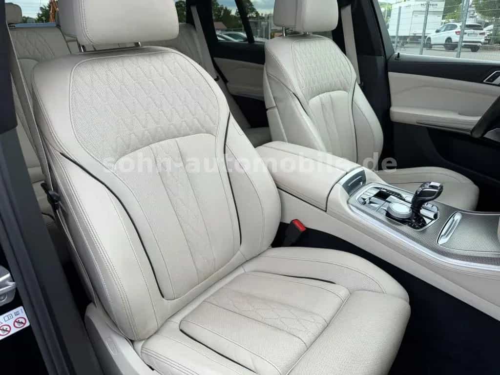 BMW X5 M50 i 2-Achs/B&W/PanoSKY/Laser/Sitzkli/Massage 03/2021-photo-22