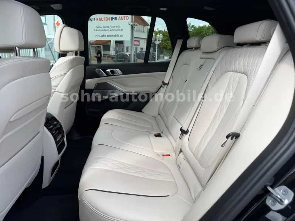 BMW X5 M50 i 2-Achs/B&W/PanoSKY/Laser/Sitzkli/Massage 03/2021-photo-25
