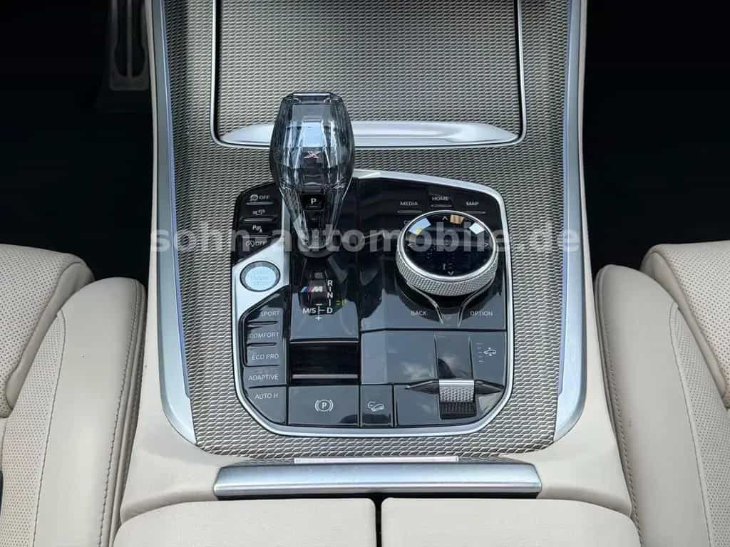 BMW X5 M50 i 2-Achs/B&W/PanoSKY/Laser/Sitzkli/Massage 03/2021-photo-31