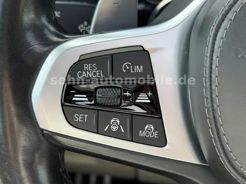 BMW X5 M50 i 2-Achs/B&W/PanoSKY/Laser/Sitzkli/Massage 03/2021-photo-39