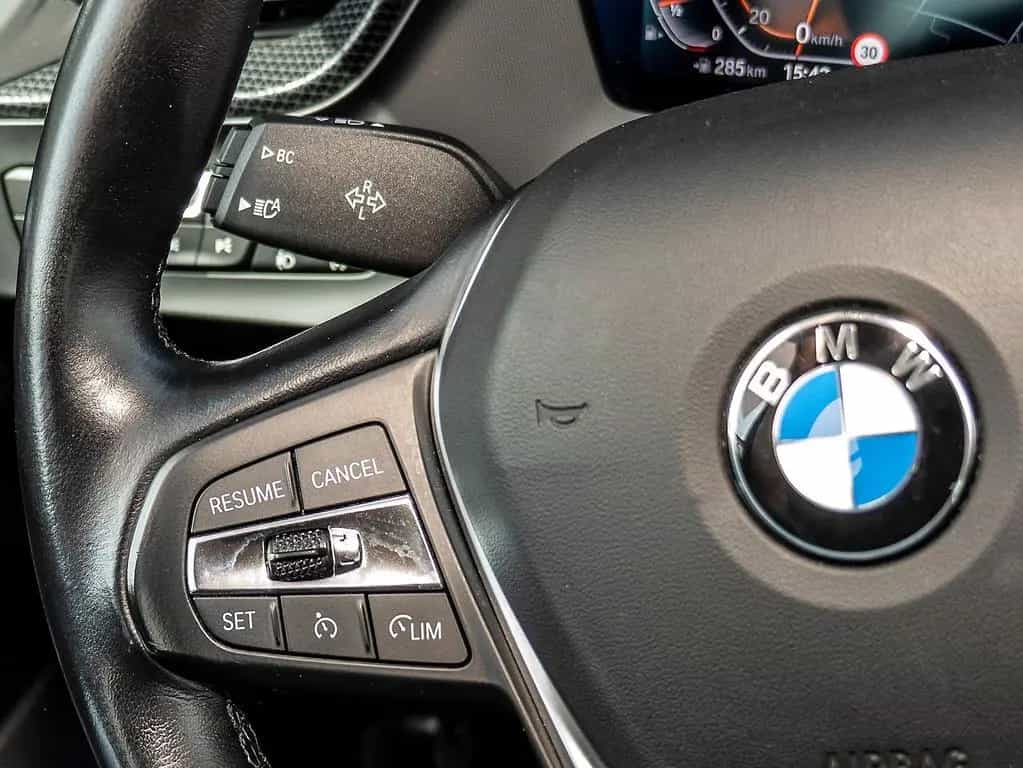 BMW 118 i Sport Line LED Tempomat DAB PDC Sitzheiz 03/2023-photo-12