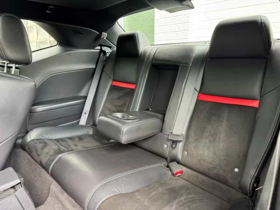 Dodge Challenger 6.1 SRT8 Navi/SD/Leder Zweite Hand 02/2011-photo-12