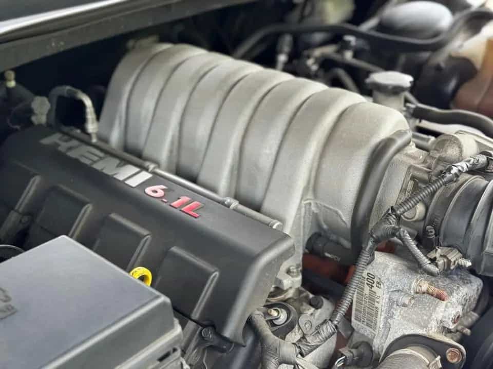 Dodge Challenger 6.1 SRT8 Navi/SD/Leder Zweite Hand 02/2011-photo-4