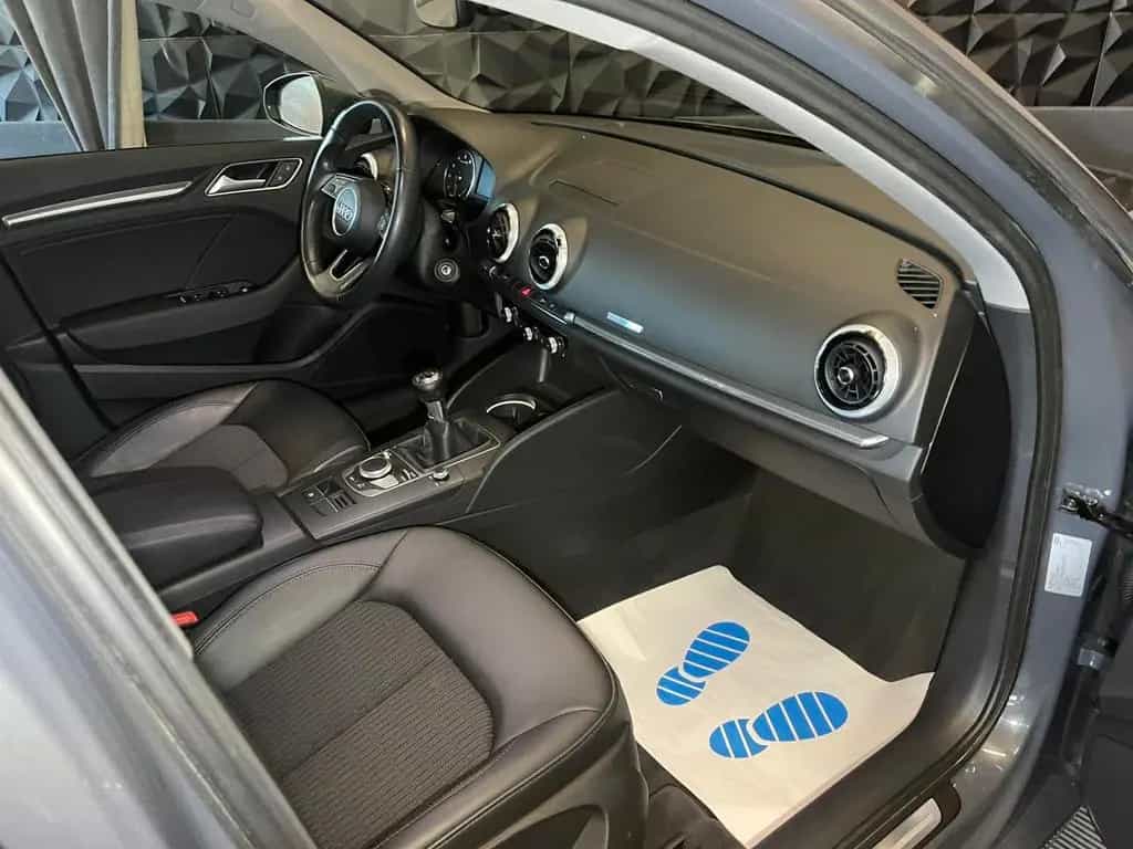 Audi A3 Sportback design, Navi, Xenon, PDC, Sitzheiz 09/2017-photo-17