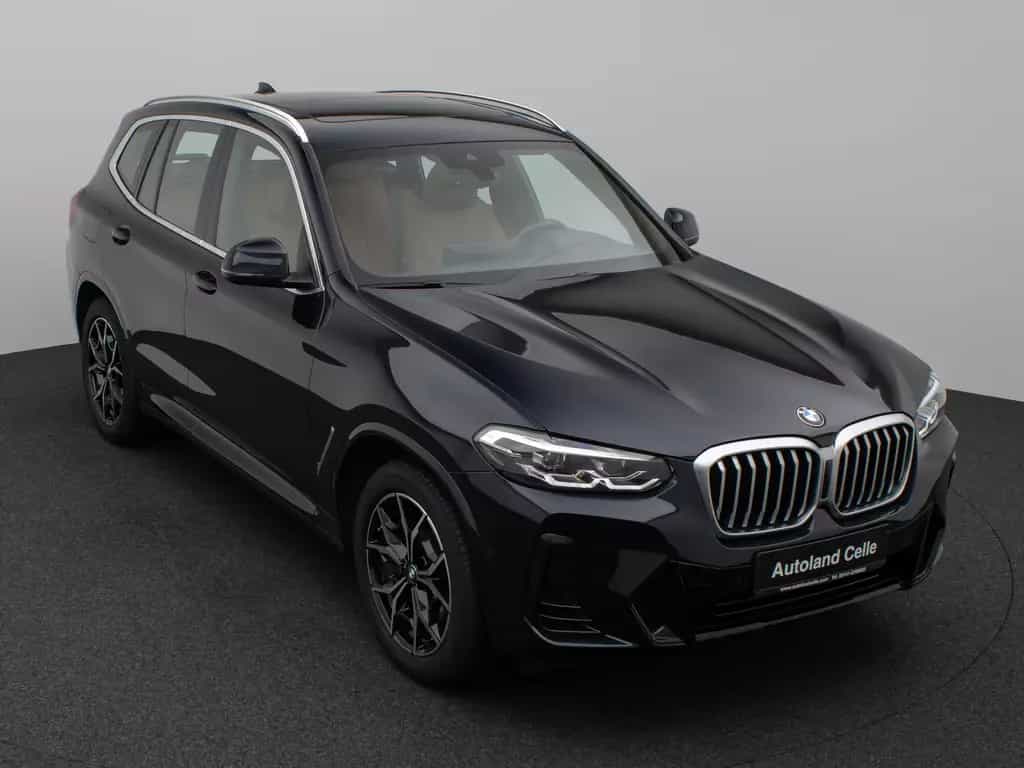 BMW X3 xD30i M Sport Panorama Kamera DAB HiFi Alarm 03/2022-photo-2