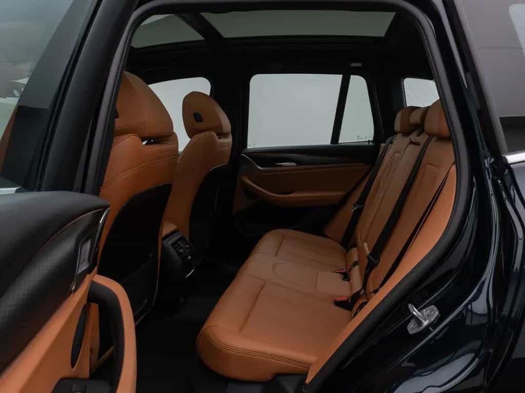 BMW X3 xD30i M Sport Panorama Kamera DAB HiFi Alarm 03/2022-photo-24