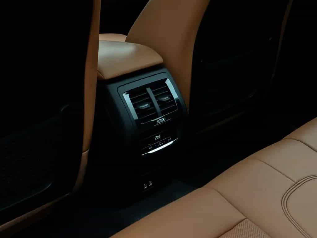 BMW X3 xD30i M Sport Panorama Kamera DAB HiFi Alarm 03/2022-photo-26