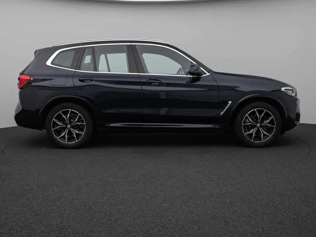BMW X3 xD30i M Sport Panorama Kamera DAB HiFi Alarm 03/2022-photo-4