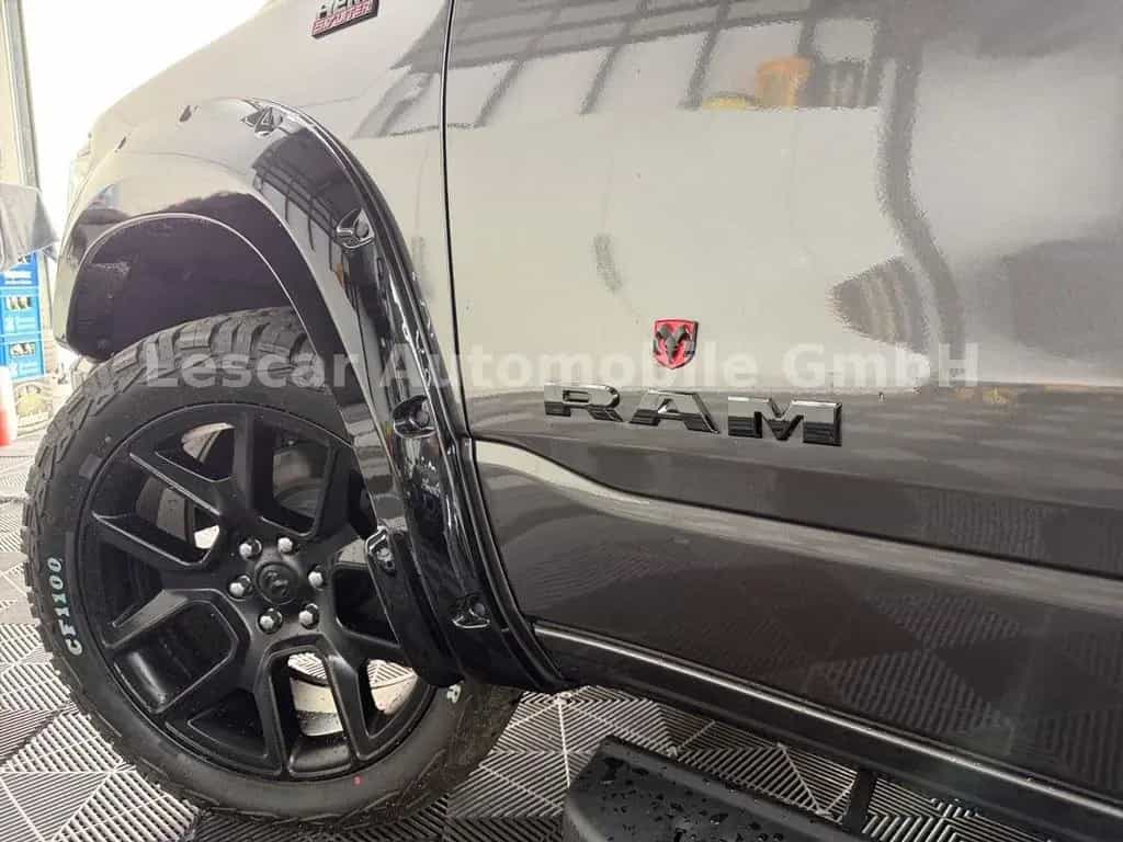 Dodge RAM 1500 Laramie Pick Up 07/2024-photo-14