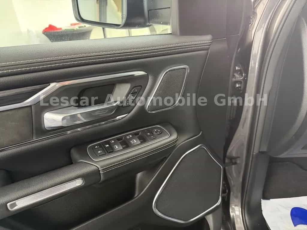 Dodge RAM 1500 Laramie Pick Up 07/2024-photo-15