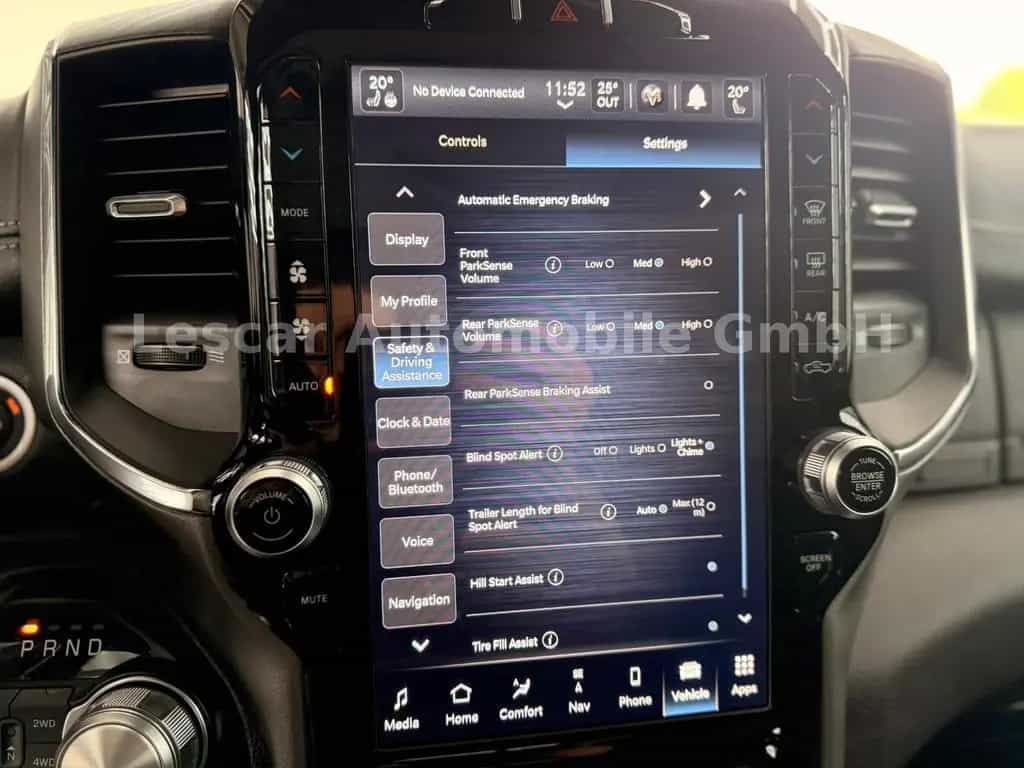 Dodge RAM 1500 Laramie Pick Up 07/2024-photo-27