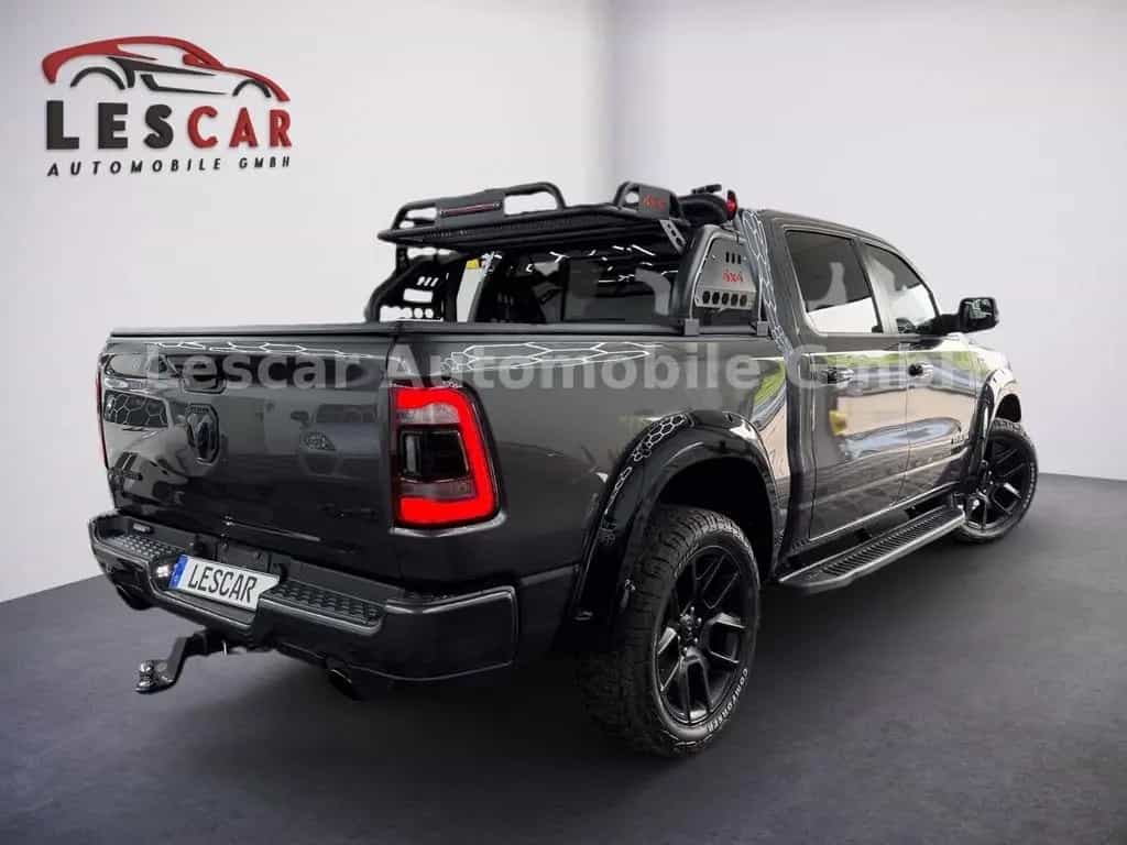 Dodge RAM 1500 Laramie Pick Up 07/2024-photo-3