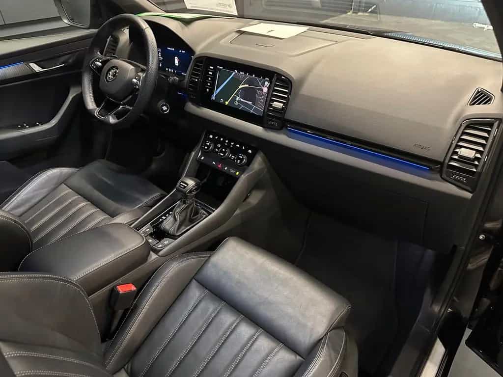 Skoda Karoq Sportline 4x4*19Zoll*LEDER*KAMERA*COLUMBUS 11/2022-photo-10