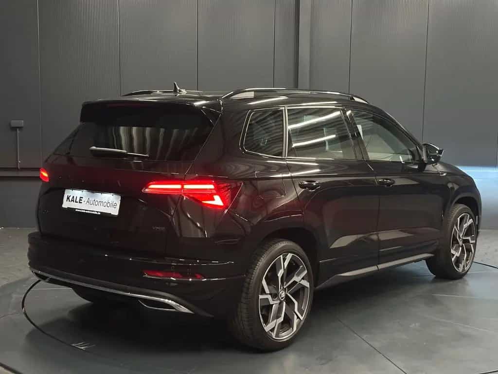 Skoda Karoq Sportline 4x4*19Zoll*LEDER*KAMERA*COLUMBUS 11/2022-photo-4