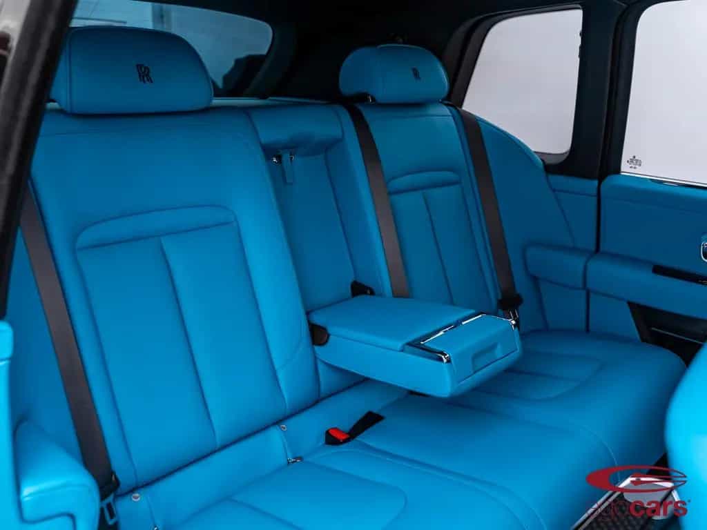 Rolls-Royce Cullinan Black Badge Series II 600CV 01/2025-photo-14