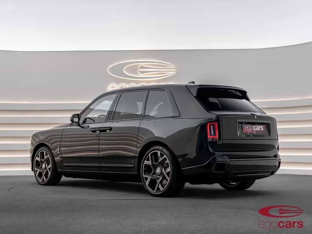 Rolls-Royce Cullinan Black Badge Series II 600CV 01/2025-photo-3