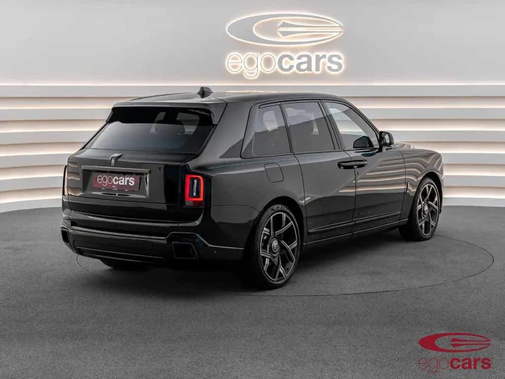 Rolls-Royce Cullinan Black Badge Series II 600CV 01/2025-photo-4