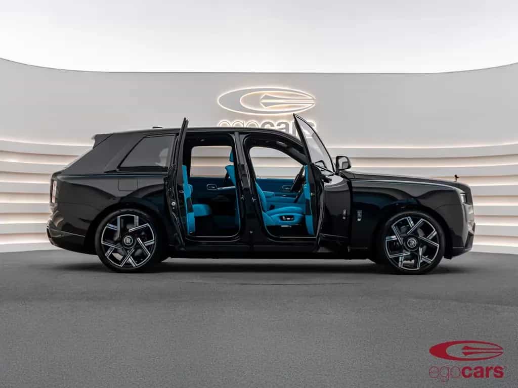 Rolls-Royce Cullinan Black Badge Series II 600CV 01/2025-photo-5