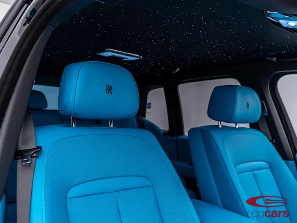 Rolls-Royce Cullinan Black Badge Series II 600CV 01/2025-photo-8