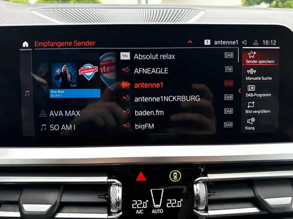 BMW 330 i Touring M-Sport ACC NAV HUD 360° PDC Laser 03/2020-photo-10