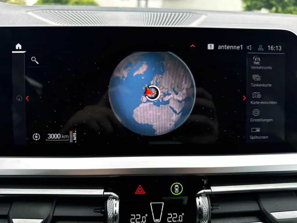 BMW 330 i Touring M-Sport ACC NAV HUD 360° PDC Laser 03/2020-photo-14