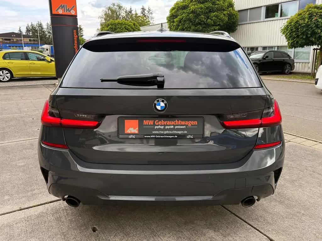 BMW 330 i Touring M-Sport ACC NAV HUD 360° PDC Laser 03/2020-photo-23