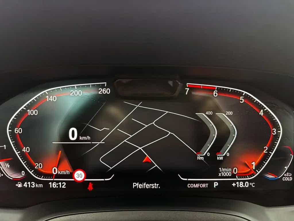 BMW 330 i Touring M-Sport ACC NAV HUD 360° PDC Laser 03/2020-photo-9