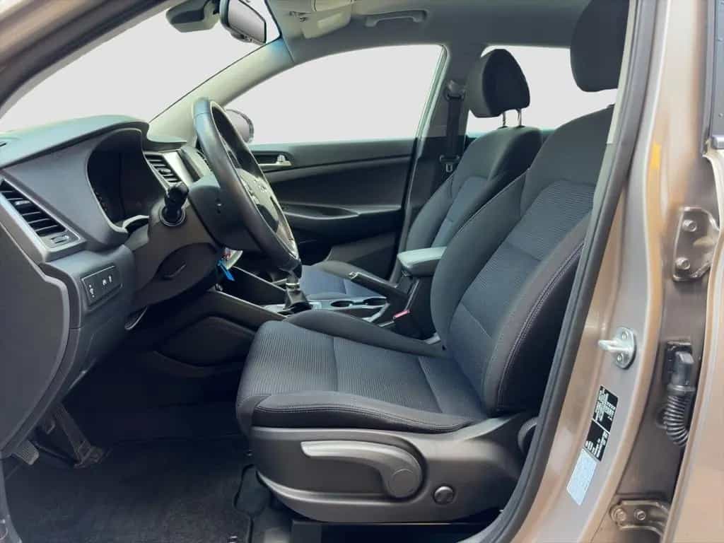 Hyundai TUCSON STYLE 1.6 T-GDi *NAVI*CAM*SITZHZG*SPURASS 12/2016-photo-6