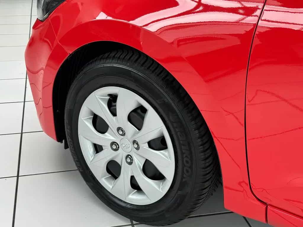 Hyundai i20 Select*TÜV NEU*INSPEKTION NEU*KLIMA 12/2019-photo-11