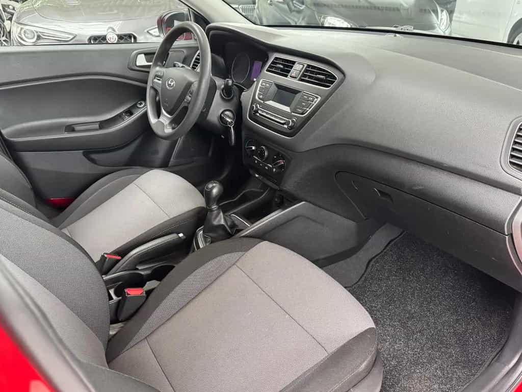 Hyundai i20 Select*TÜV NEU*INSPEKTION NEU*KLIMA 12/2019-photo-15