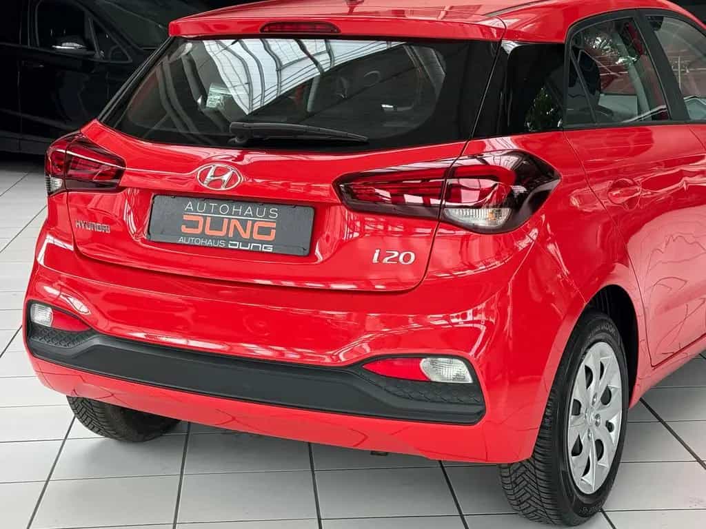 Hyundai i20 Select*TÜV NEU*INSPEKTION NEU*KLIMA 12/2019-photo-9