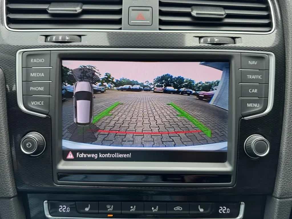 Volkswagen Golf VII GTI Performance *XENON*NAVI*DCC* 04/2015-photo-15