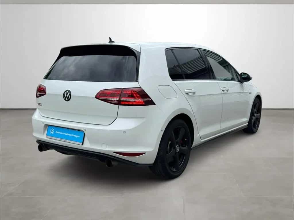 Volkswagen Golf VII GTI Performance *XENON*NAVI*DCC* 04/2015-photo-4