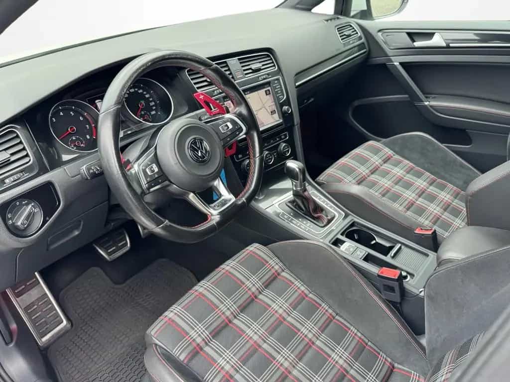Volkswagen Golf VII GTI Performance *XENON*NAVI*DCC* 04/2015-photo-7