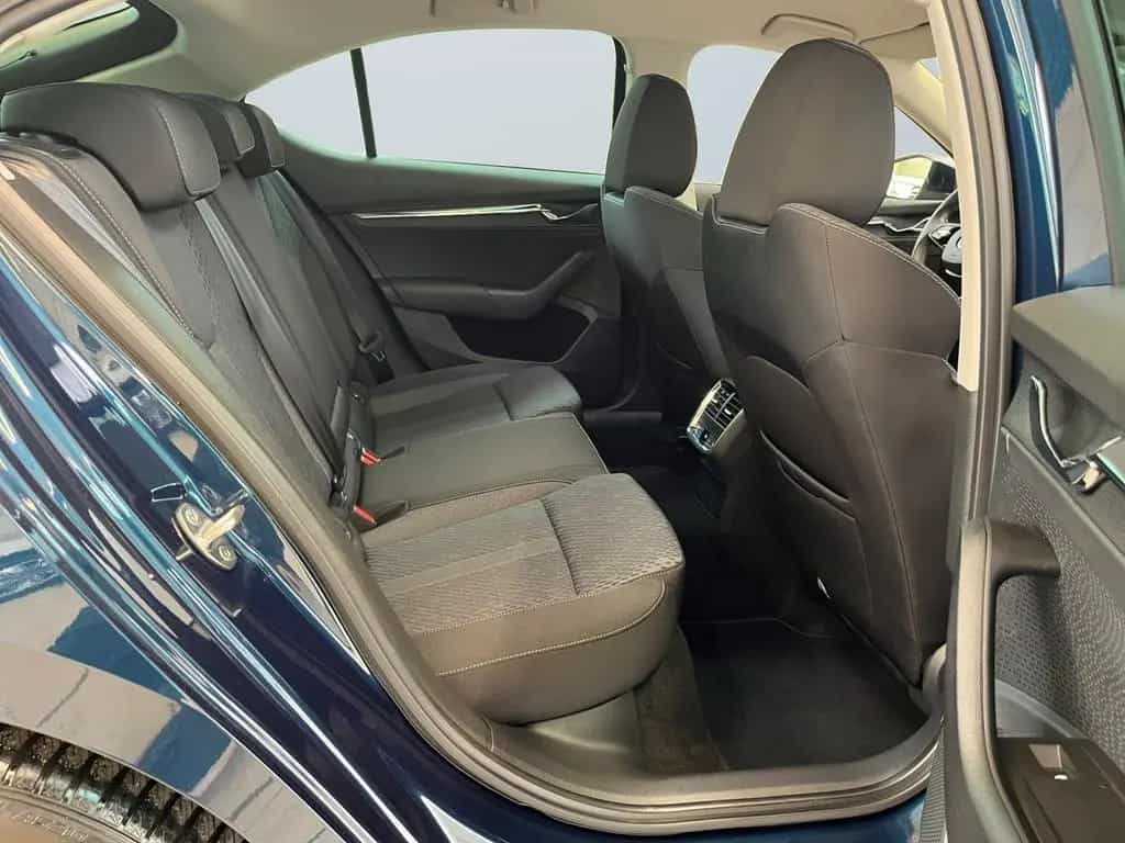Skoda Octavia First Edition 1.5 TSI Virtual Cockpit 10/2020-photo-10