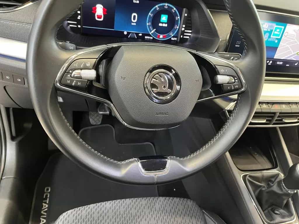 Skoda Octavia First Edition 1.5 TSI Virtual Cockpit 10/2020-photo-22