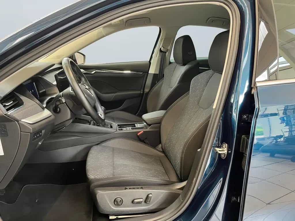 Skoda Octavia First Edition 1.5 TSI Virtual Cockpit 10/2020-photo-6