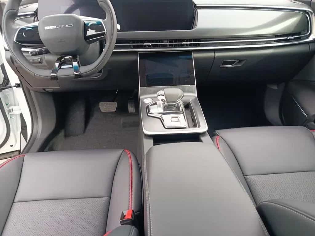 BAIC Beijing X75 1,5 Turbo GDI 4 Zylinder Automatik 1 null-photo-11