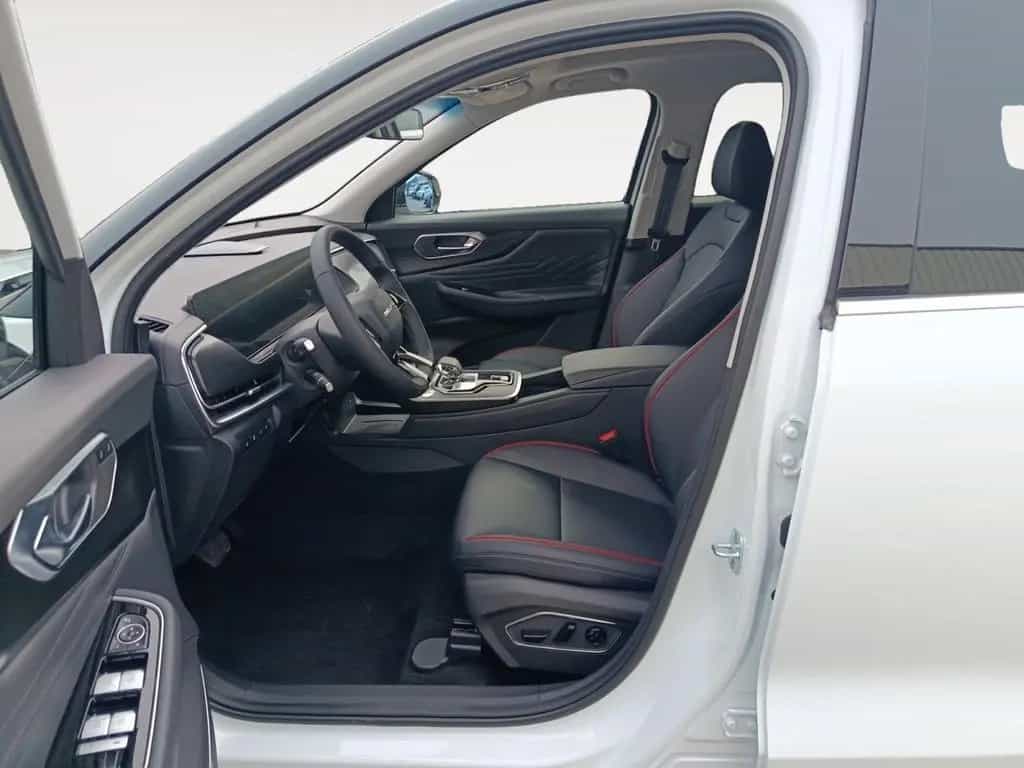 BAIC Beijing X75 1,5 Turbo GDI 4 Zylinder Automatik 1 null-photo-13