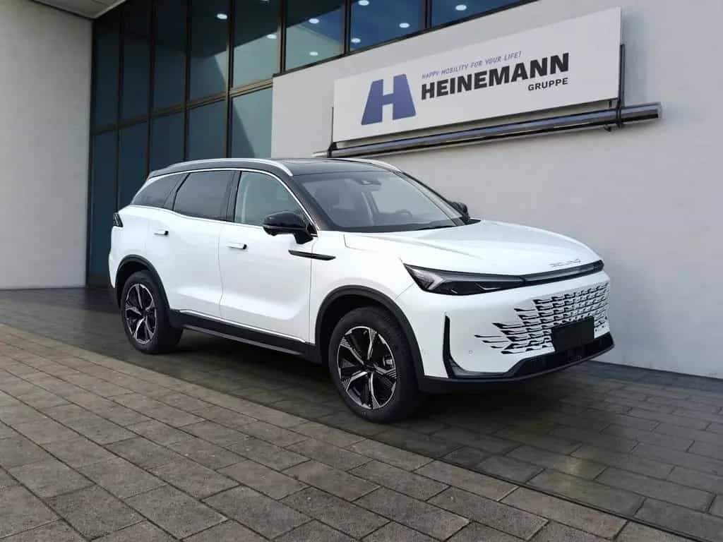 BAIC Beijing X75 1,5 Turbo GDI 4 Zylinder Automatik 1 null-photo-2