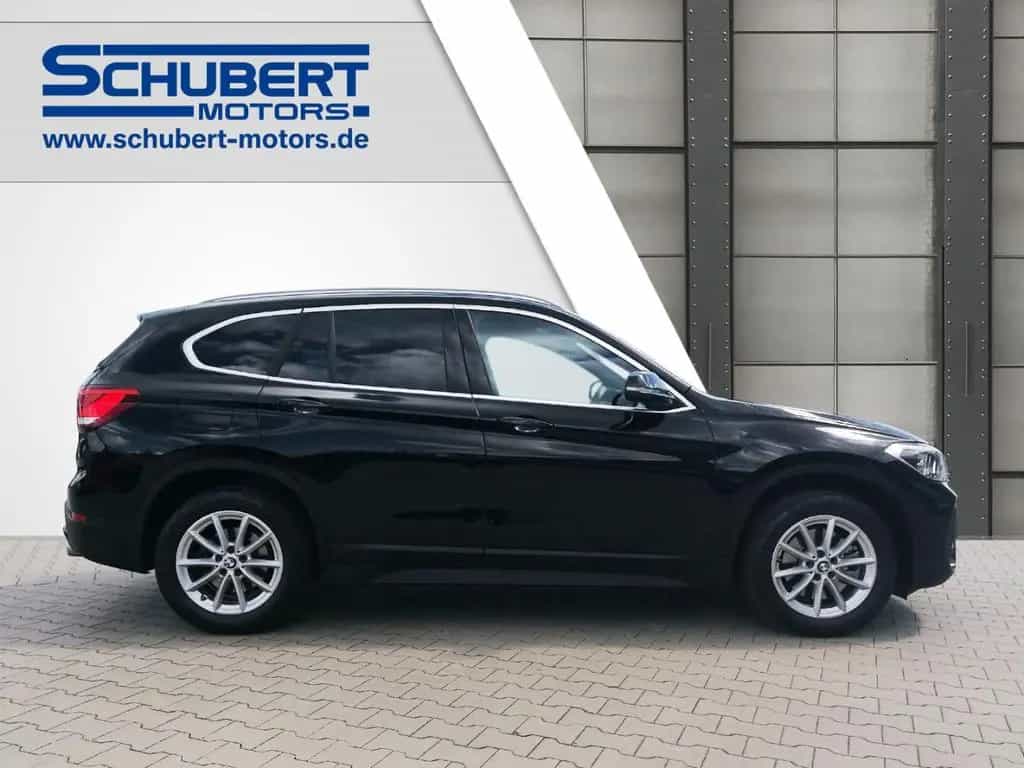 BMW X1 xDrive20d Advantage HUD Navi Kamera Sportsitz 02/2020-photo-3