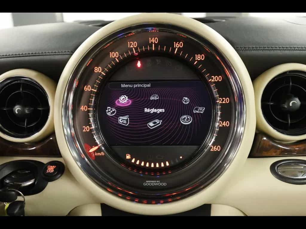 MINI Cooper S 3-TÜRER AUTO GOODWOOD EDITION°1/1000 11/2012-photo-11