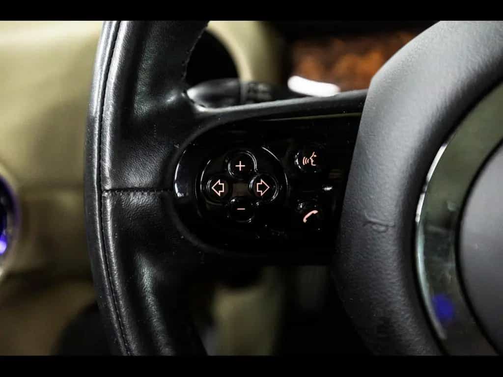MINI Cooper S 3-TÜRER AUTO GOODWOOD EDITION°1/1000 11/2012-photo-18