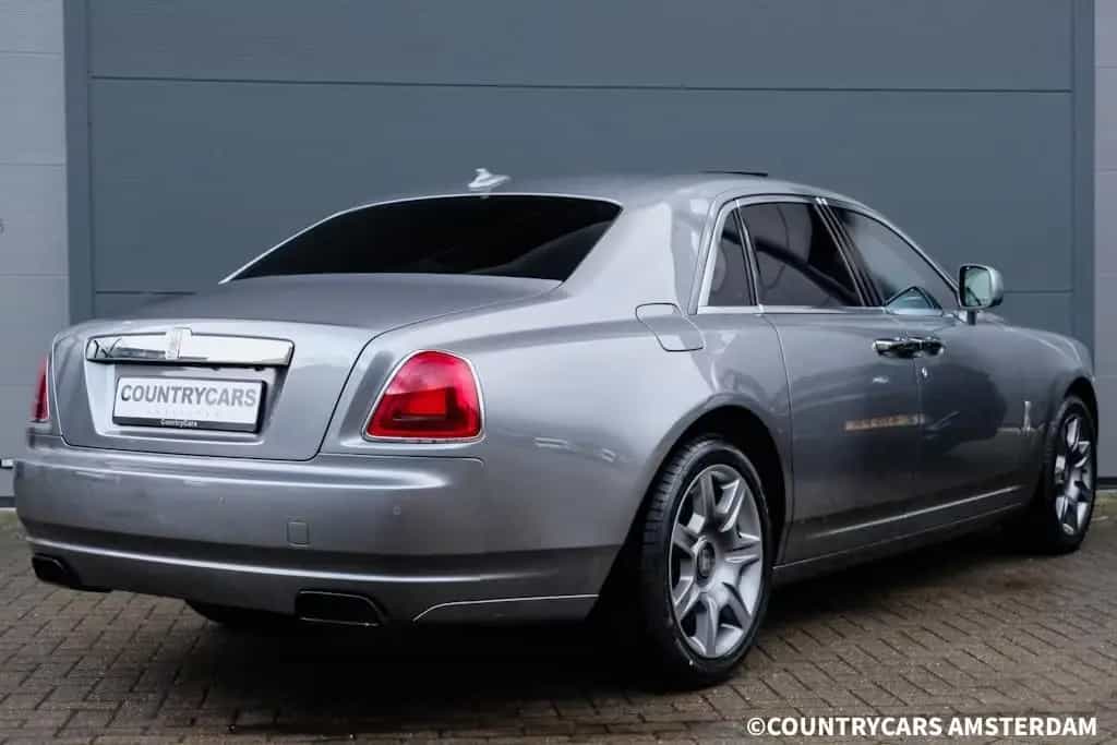 Rolls-Royce Ghost 6.6 V12 05/2010-photo-1