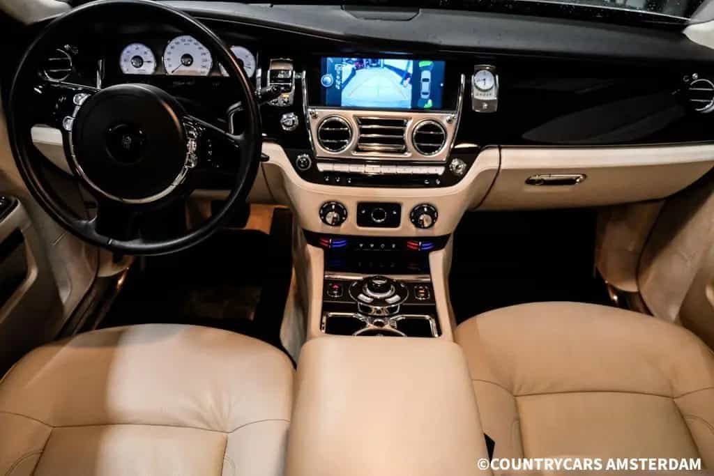 Rolls-Royce Ghost 6.6 V12 05/2010-photo-12