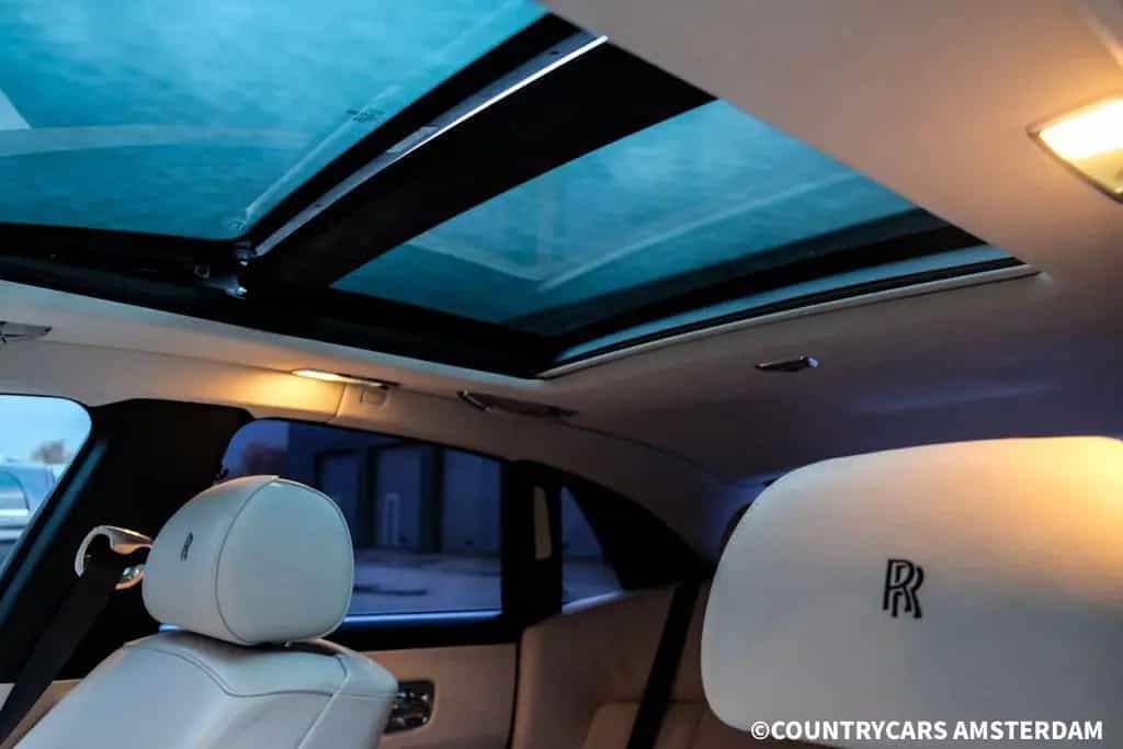 Rolls-Royce Ghost 6.6 V12 05/2010-photo-15